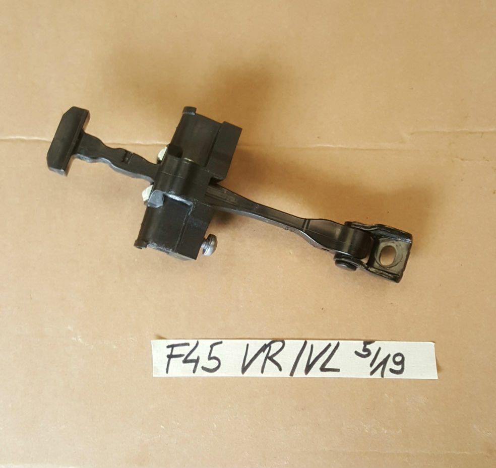 BMW F45 F46 Türfangband vorne wechseln