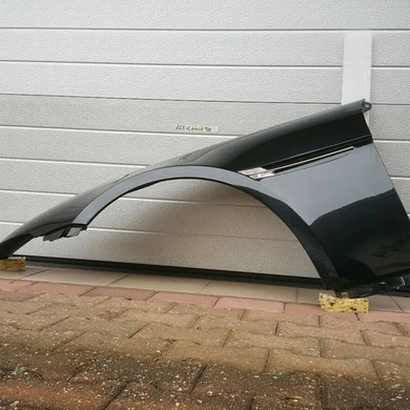 BMW 6er E63 E64 Kotflügel Seitenwand VORNE LINKS Saphir Schwarz 475  ABHOLUNG 