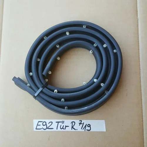 BMW E92 E93 Tür Dichtung unten Fugenabdichtung rechts  7119094