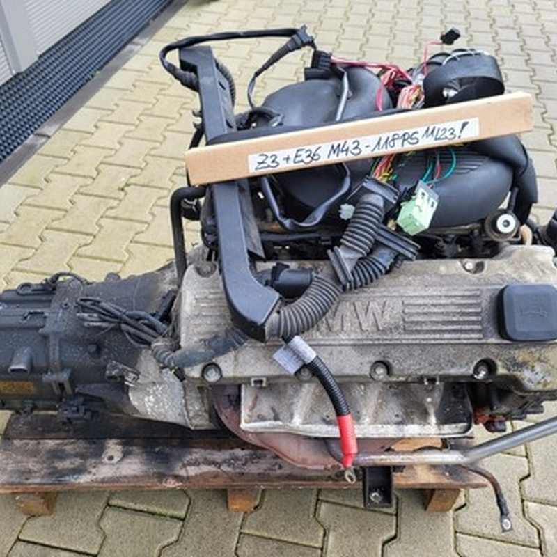 BMW Z3 Roadster Motor Engine 1,9 Liter M43 Triebwerk 118 PS Getriebe ABHOLUNG