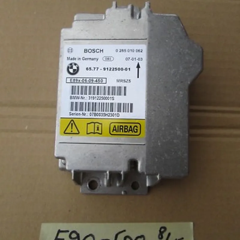 BMW E81 / E87 / E90 / E91 / E92 Airbag Sensor Modul Steuergerät 9122500