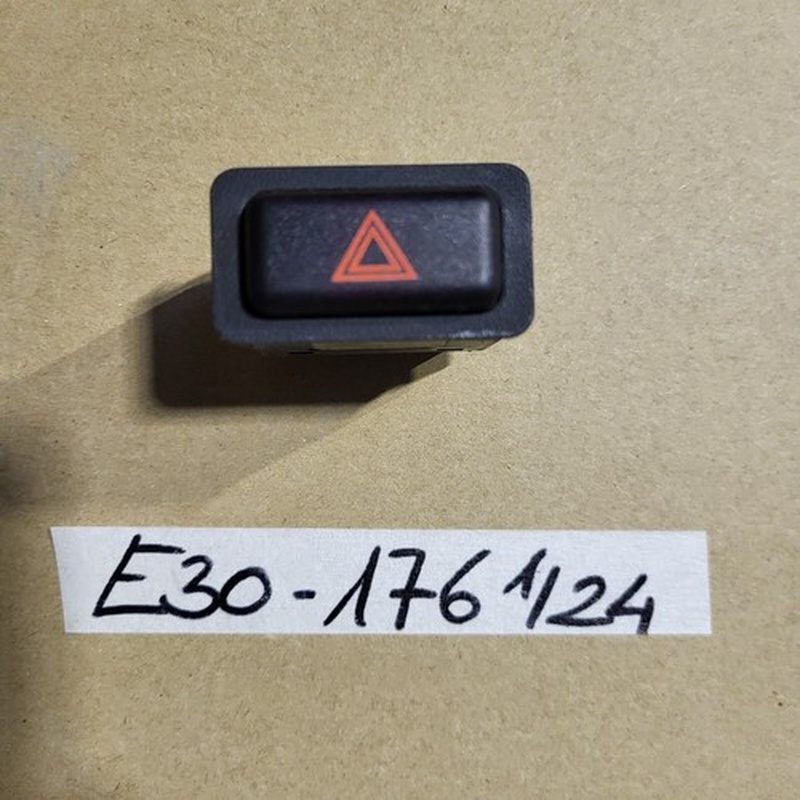 BMW E30  Warnblinker Schalter für Warnblink Anlage 1381176