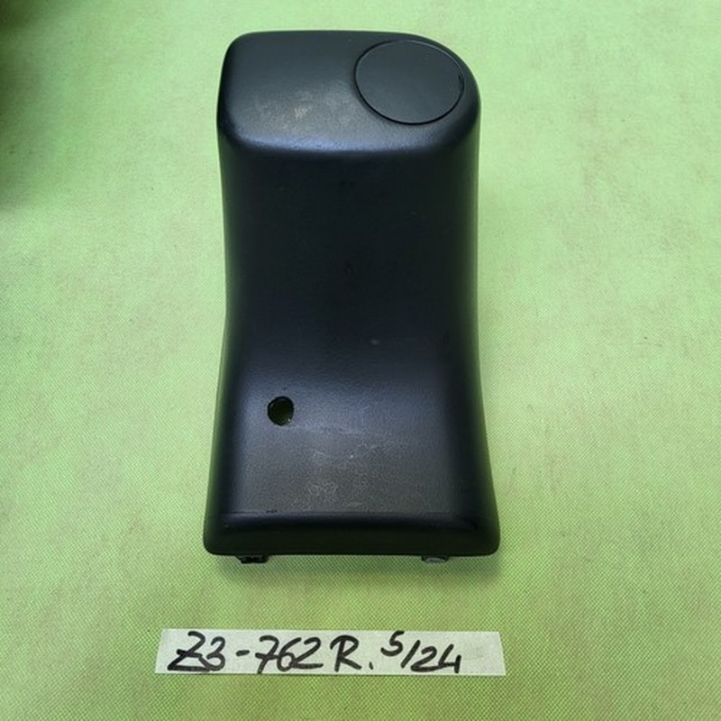 BMW Z3 Roadster Staufach Verkleidung oben rechts Gurt Führung Höcker 8398762