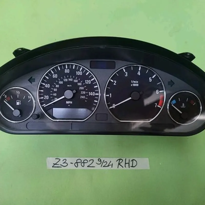 BMW Z3 Roadster Meilen Tacho Kombi Instrument Tachometer  8381882