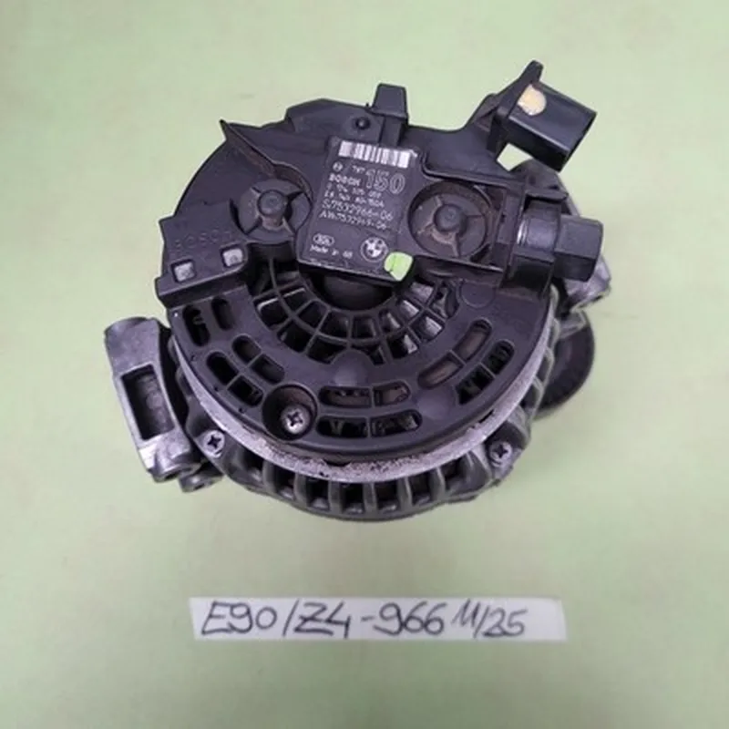 Generator BMW E46 E90 E91 E92 E81 E87 X3 E83 Z4 E85 Bosch Lichtmaschine 7532966