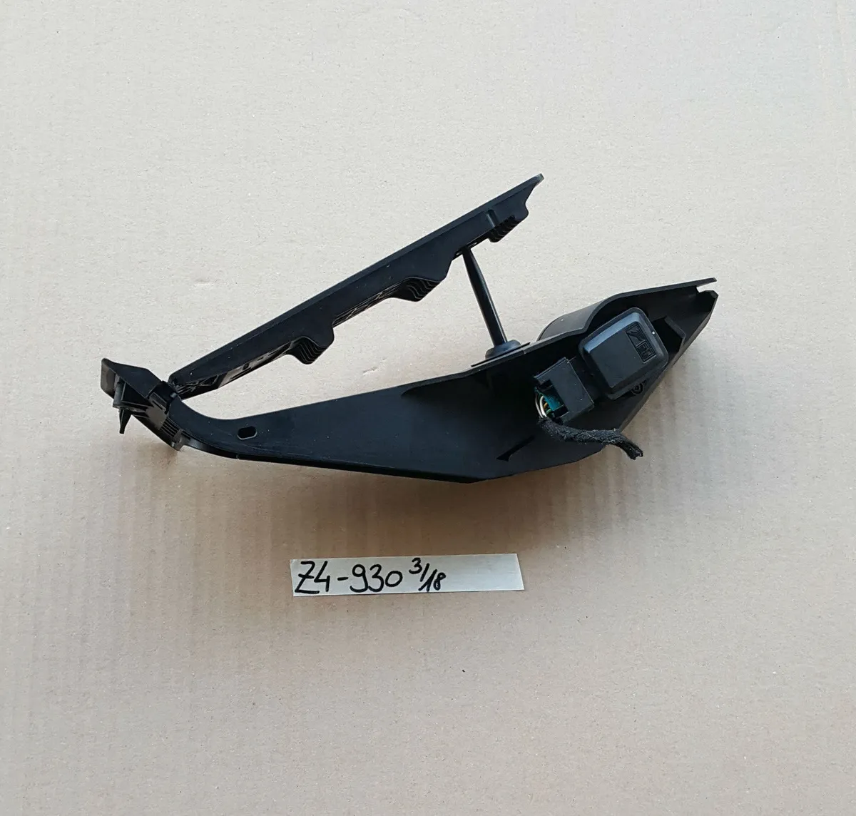 BMW Z4 X3 E60 E61 E63 E64 E90 Gaspedal Fahrpedalmodul Automatik Getriebe 6766930