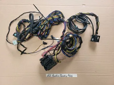 BMW Z3  Audio Kabelbaum HiFi Radio Adapter  Wechsler + Verstärker Kabel 1388889