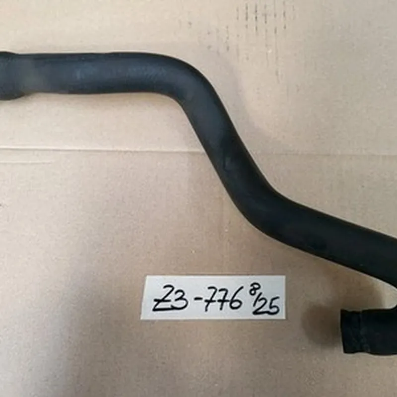 BMW E36 Z3 Kühlwasserschlauch Kühler Schlauch Wasserventil-Motorrücklauf 8362776