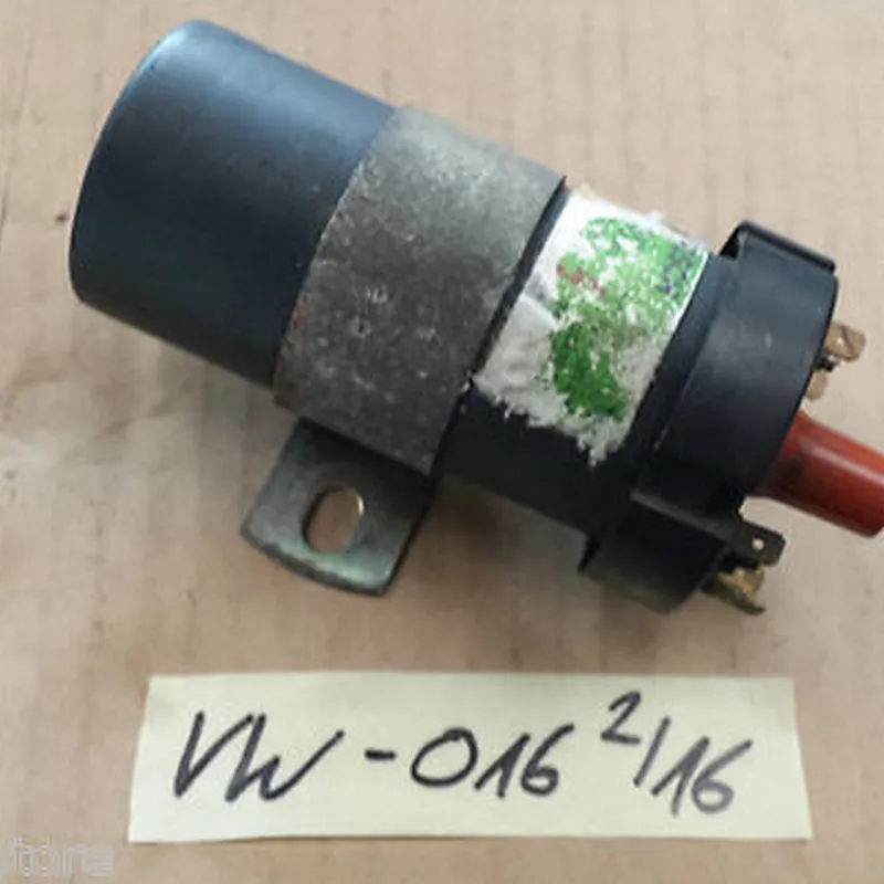 VW Passat (32B)  Golf 2 / VW Polo Zündspule Bosch 1220522016