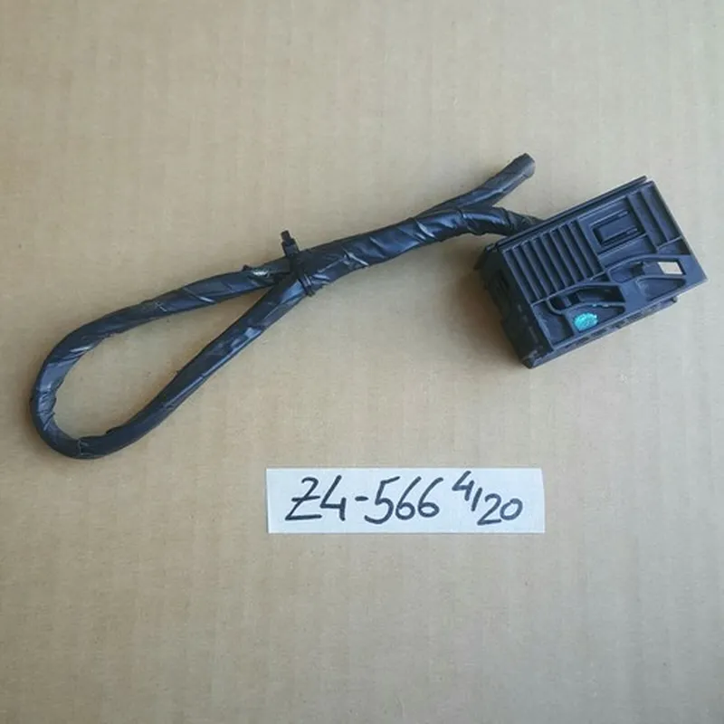 BMW Z4  E85 Halogen Scheinwerfer Stecker 8352566 Frontscheinwerfer + Kabel Stück