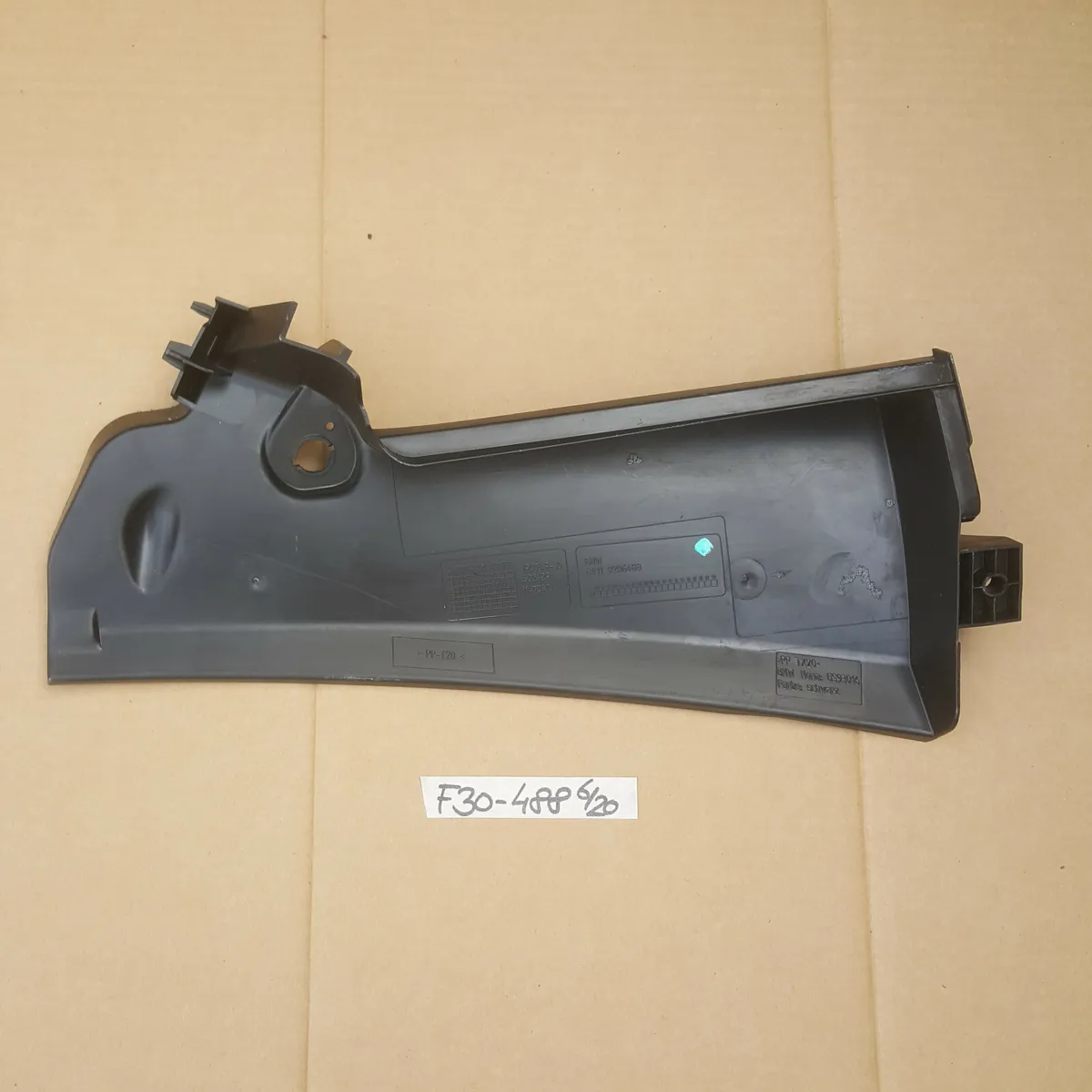 BMW F30 F31 F20 F21 Motor Abdeckung Aufsatz Trennwand 9206488
