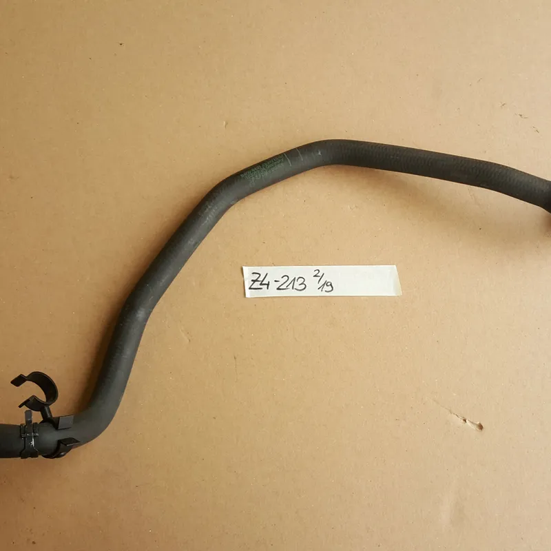 BMW Z4 E85 Schlauch Heizkörper Zusatz Wasserpumpe 6939213 Kühlerschlauch N46