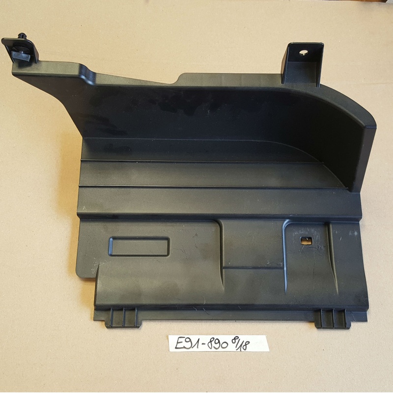 BMW  E91 Touring Kofferraum Verkleidung  Batterie Abdeckung 7068890