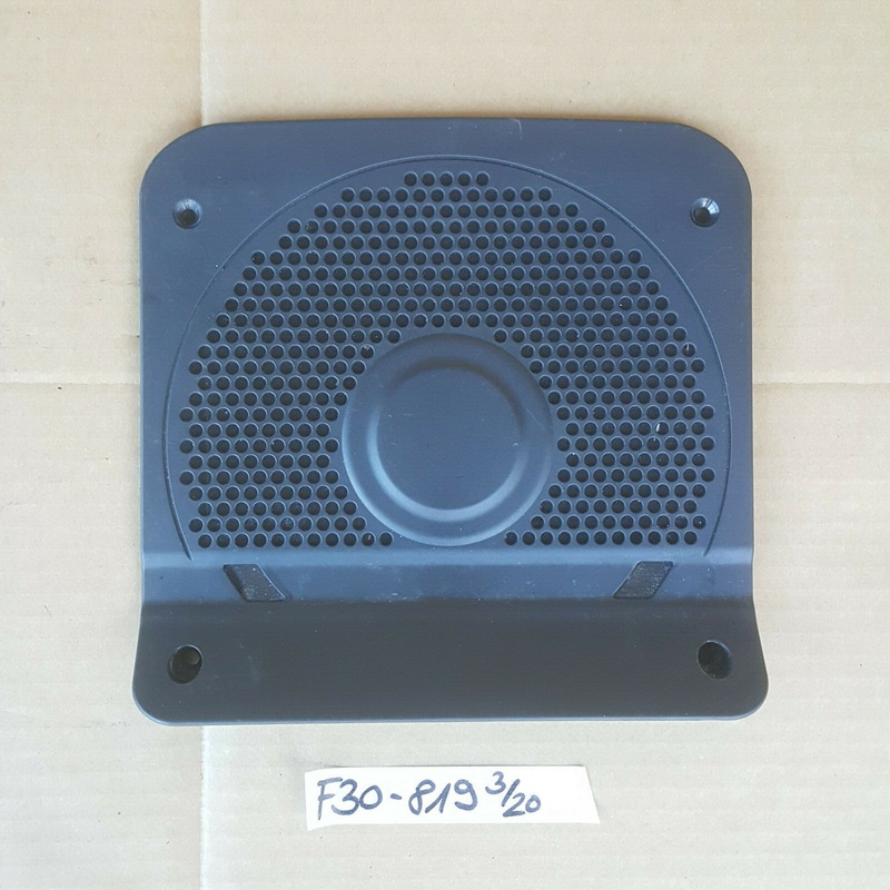 BMW F30 F31 F35 F80 F32 F33  Lautsprecher Verkleidung Blende Zentralbass 9227819