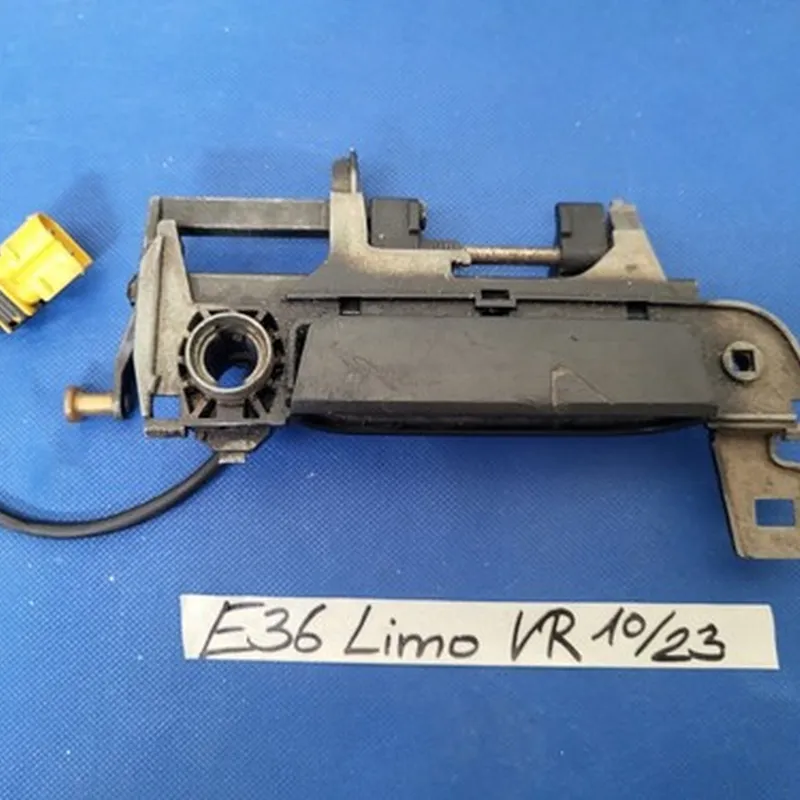 BMW E36 Limo + Touring  Türgriff  Kratzer Tür Öffner Außen Griff RECHTS 8122442