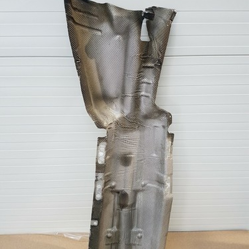 BMW E46  Hitzeblech Hitze Schutz Wärmeisolierung Kardan Tunnel 8193807