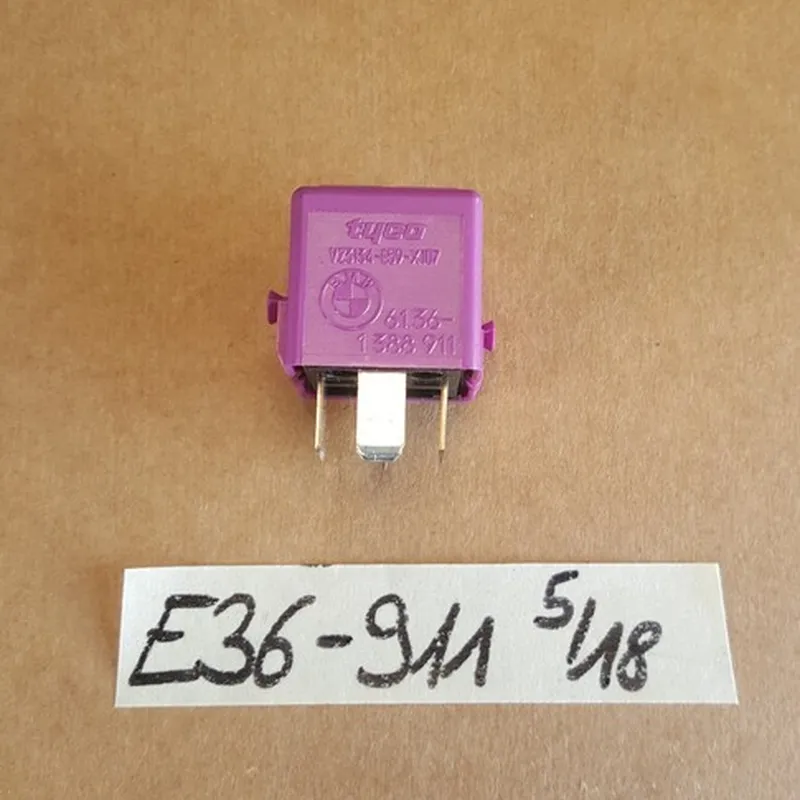 BMW E21 E30  E36 Z3 Relais Wechsler violett 1388911 