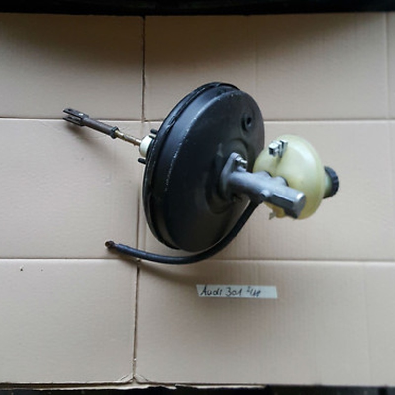 Audi VW 8G0611301 Ausgleichsbehälter Bremsflüssigkeit Bremskraftregler