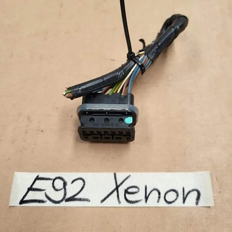 BMW E90 E91 E92 E93 Xenon Scheinwerfer Stecker 6925638