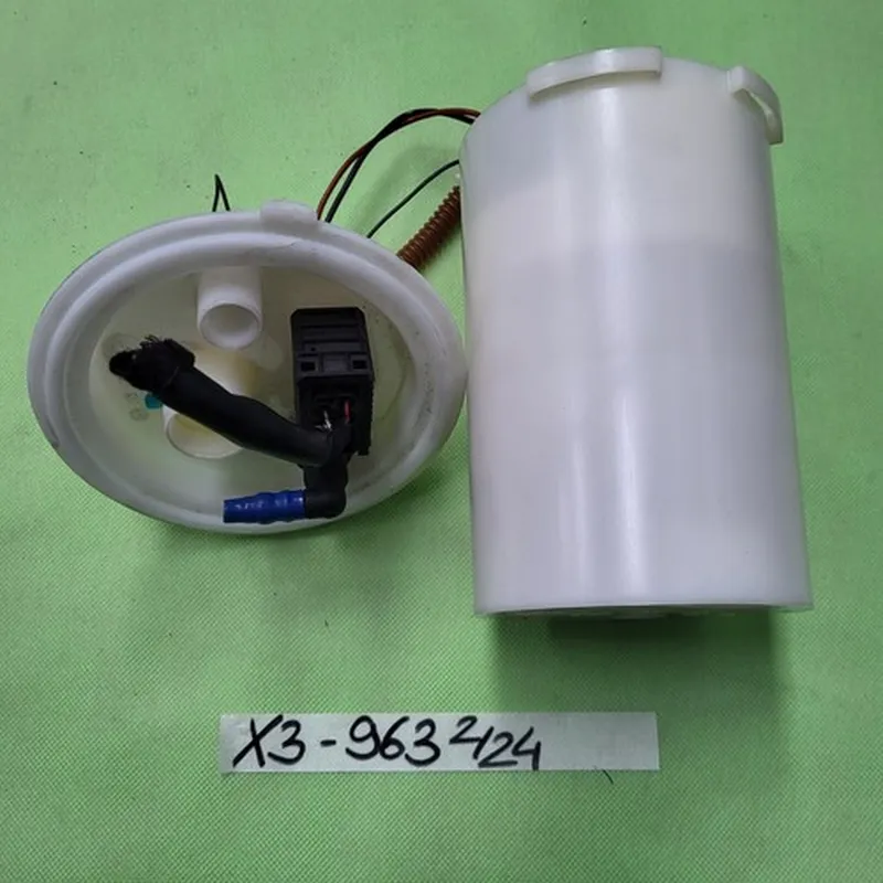 BMW X3 E83 Benzin Pumpe Kraftstoff Förder Einheit 6761963