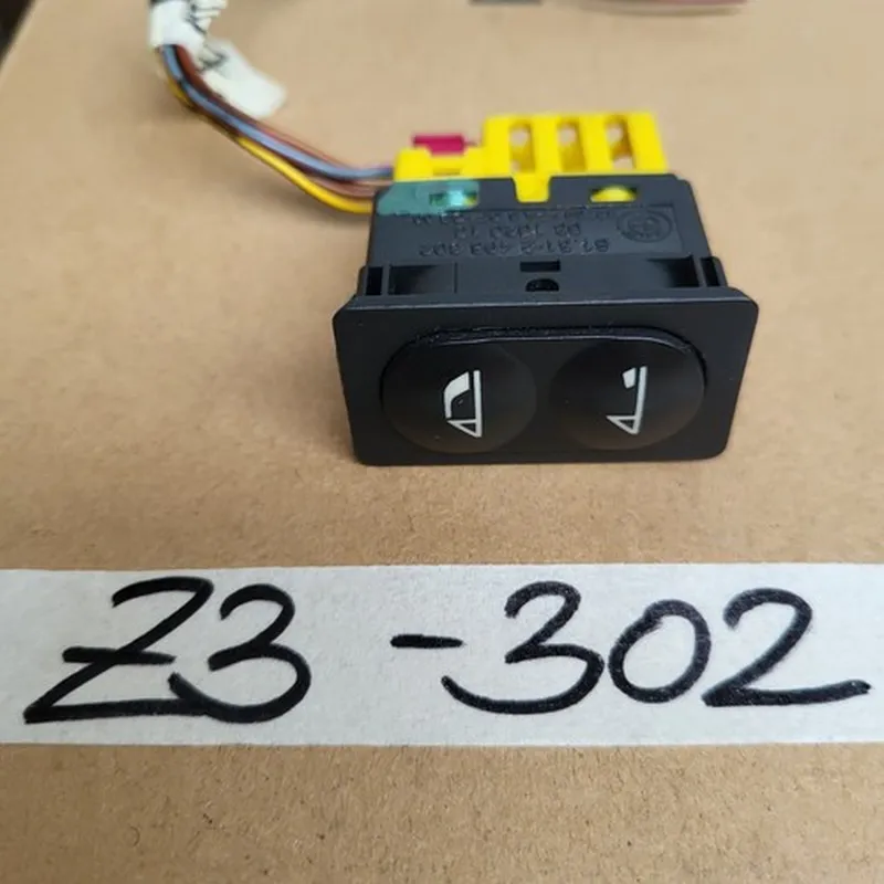 BMW Z3 Roadster Schalter für elektrisches Verdeck 2496302 + Stecker