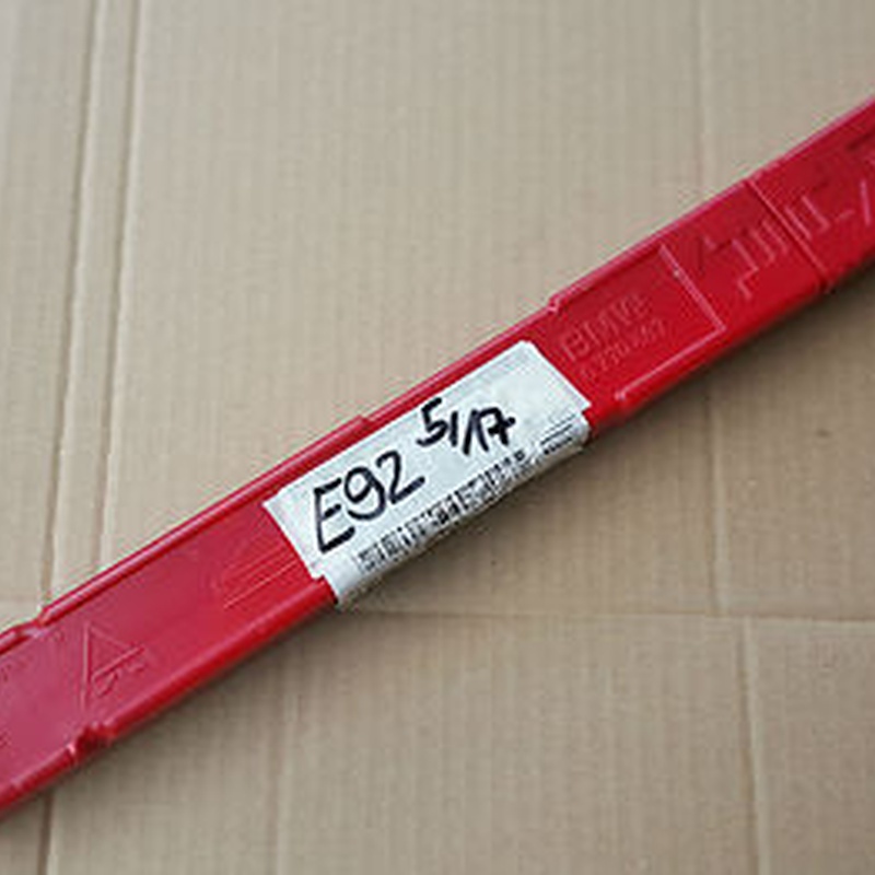 BMW Z4 E85 E86 E90 E91 E92 E93 E60 E61 F30 F31 F10 F11 Z3 Warndreieck 6770487