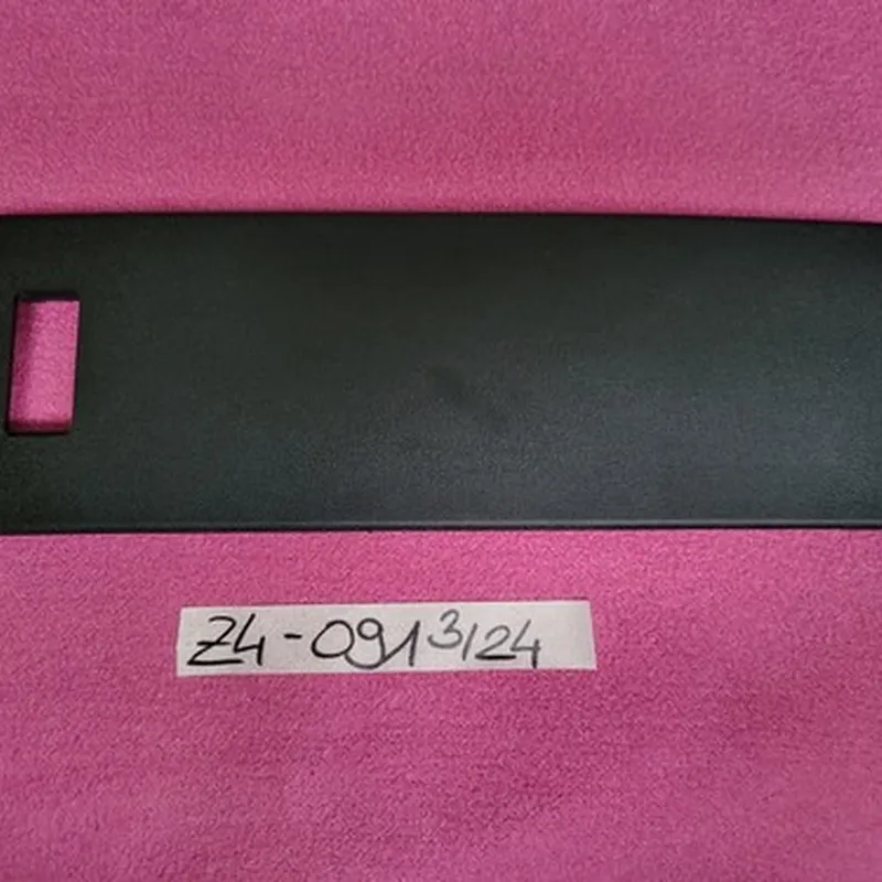 BMW Z4 E85 E86 Blende Mittelkonsole 7053091 Verkleidung für AUX In Buchse