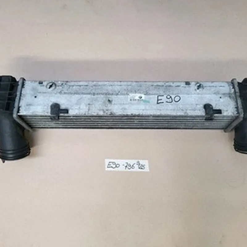 BMW E90  E91  E81  E82  E87  E88 X1 Ladeluftkühler Kühler / intercooler 3093796