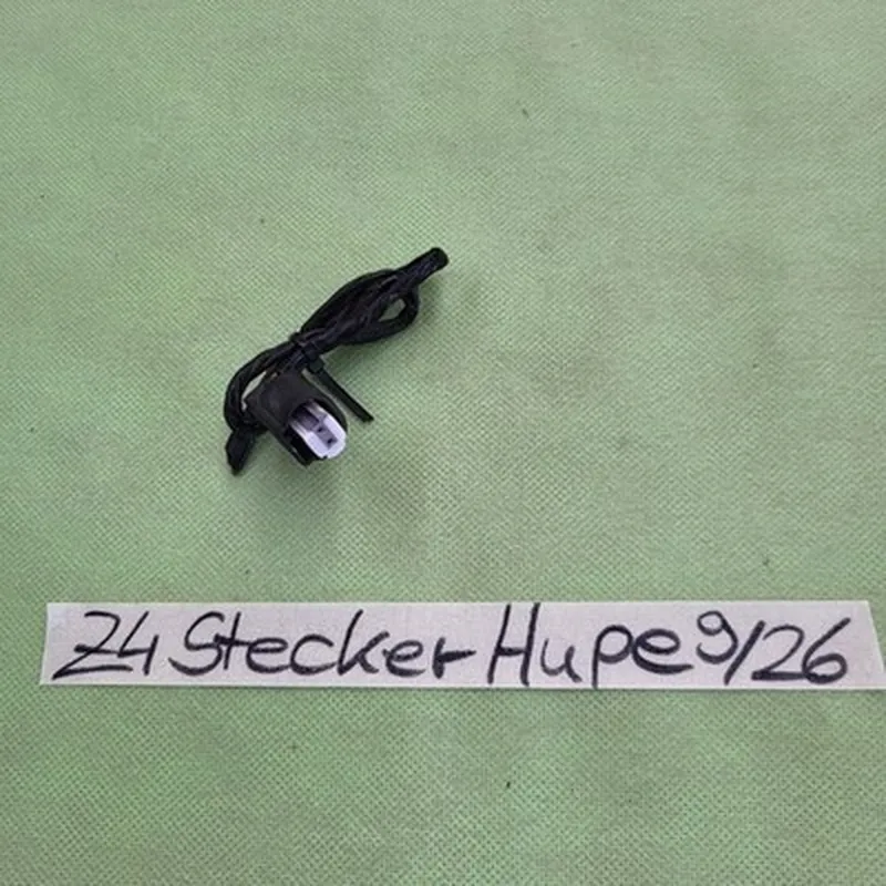 BMW Z4 E85 E86 Stecker für Hupe