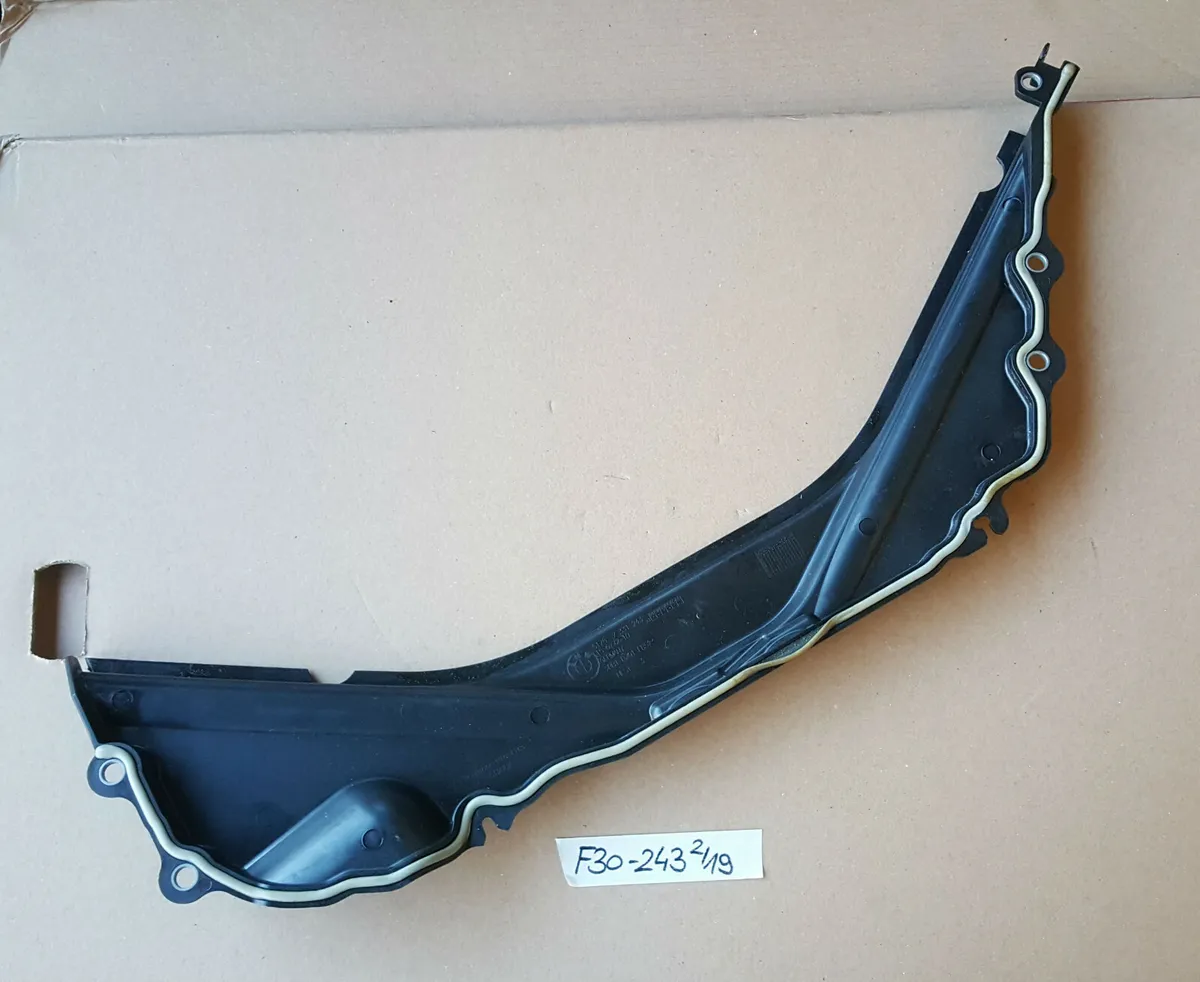 BMW  F20 F21 F30 F31 F34 F35 Trennwand Aggregateraum Verkleidung oben 7331243