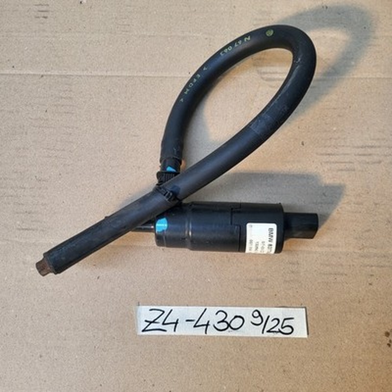BMW Z4 E85 Wischwasser Leitung Hochdruck Schlauch SRA Xenon + Waschpumpe 8377430