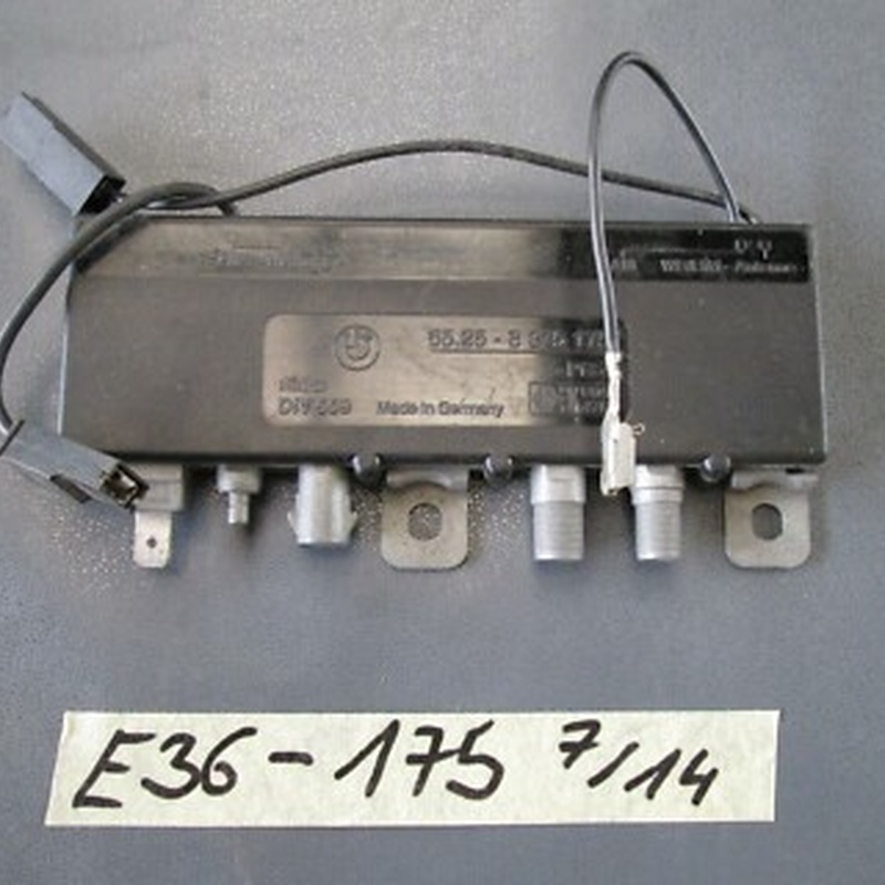 BMW E36 Heckscheibe Antennenverstärker Verstärker Heckscheiben Antenne 8375175