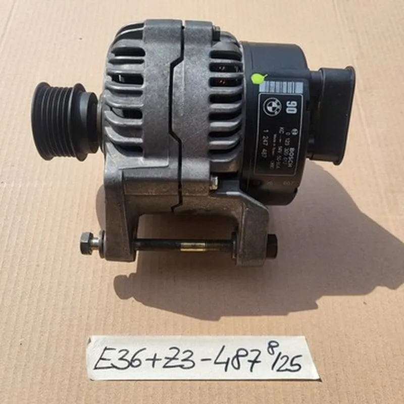 BMW E36 + Z3 Lichtmaschine 90 Ah Bosch 1247487 Kompakt Generator