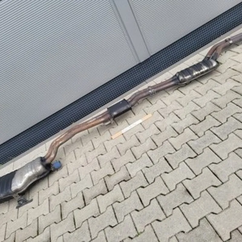 BMW E46 Auspuff Endschalldämpfer Endtopf + Mittelschalldämpfer 7502674 ABHOLUNG