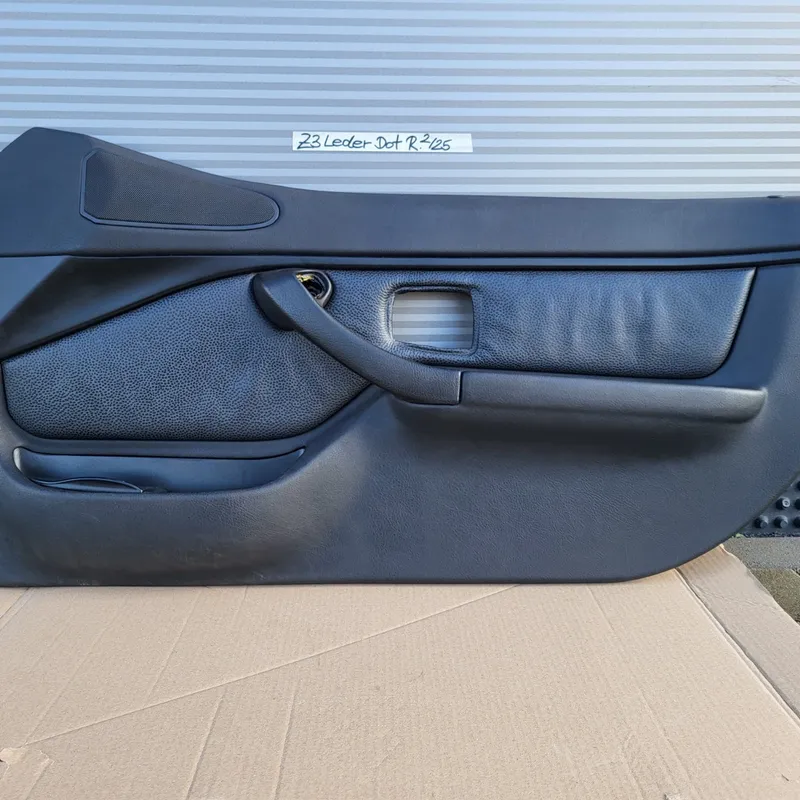 BMW Z3 Roadster Coupe Tür Verkleidung Leder Dot Schwarz RECHTS mit Türgriff