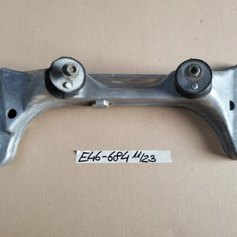 BMW E46 3er Compact Getriebehalter Getriebe Träger 1094684