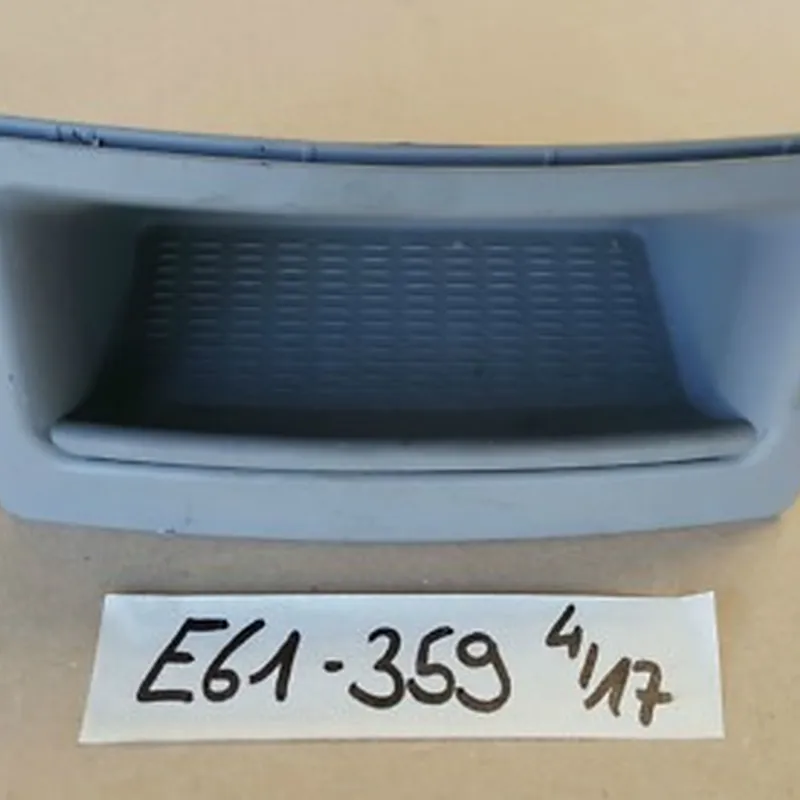 BMW E61 E60 Ablageschale Ablagefach 7066359 Verkleidung Mittelkonsole grau