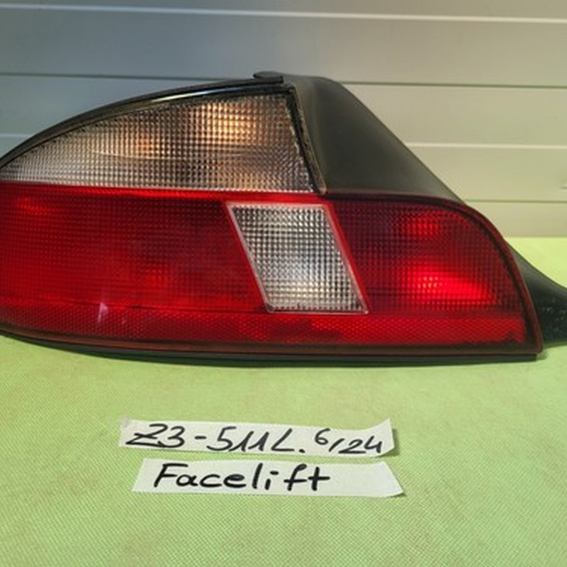 BMW Z3 Roadster Facelift Rückleuchte Rücklicht Bremslicht LINKS 8384511 weiß