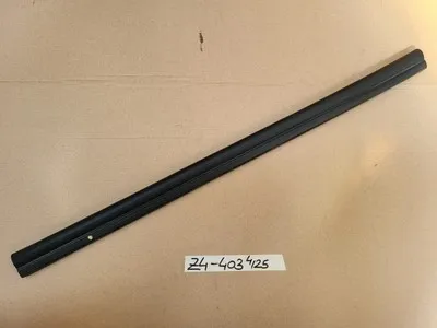 BMW Z4 E85 E86 Gummi Obere Kühler Dichtung Kantenschutz 7514403