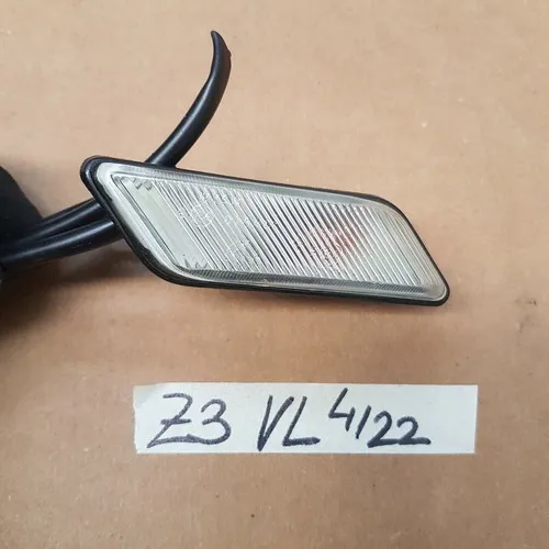 BMW Z3 Seiten Blinker weiß  8400763 Zusatzblinkleuchte LINKS 8389535 + Stecker