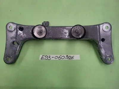 BMW E81 E82 E87 E88 E90 E91 E92 E93 Automatik Getriebe Halter Träger 6778060