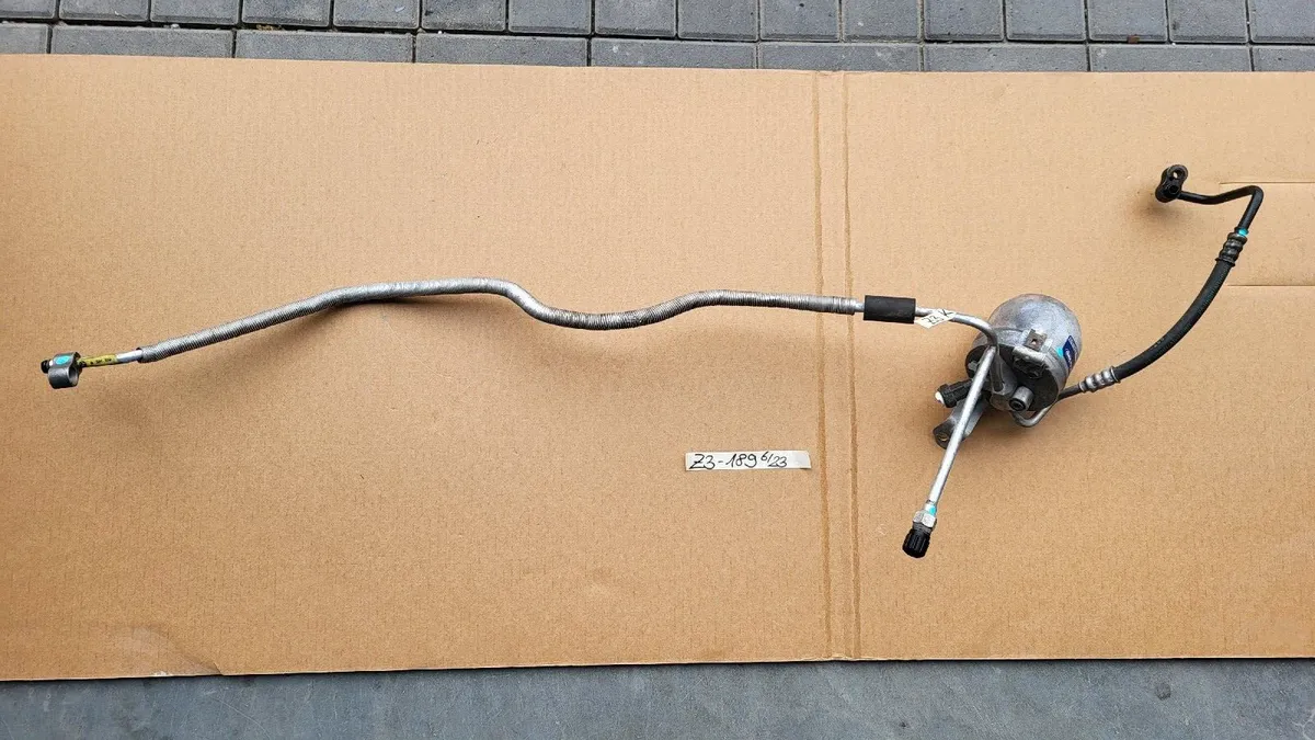 BMW Z3 Klimaleitung Druckschlauch Druckleitung Trockner-Doppelrohr 8381189