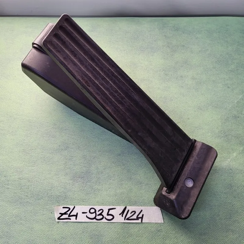 BMW Z4 E85 E90 E60 E87 Fahrpedalmodul Gaspedal Schaltgetriebe Gas Pedal 6770935