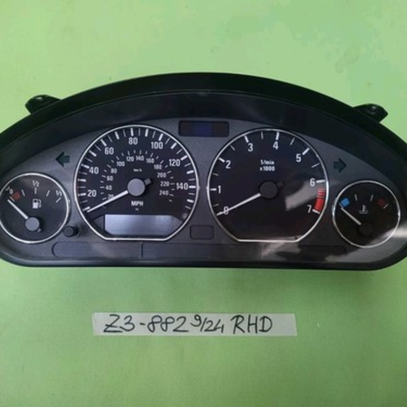 BMW Z3 Roadster Meilen Tacho Kombi Instrument Tachometer  8381882