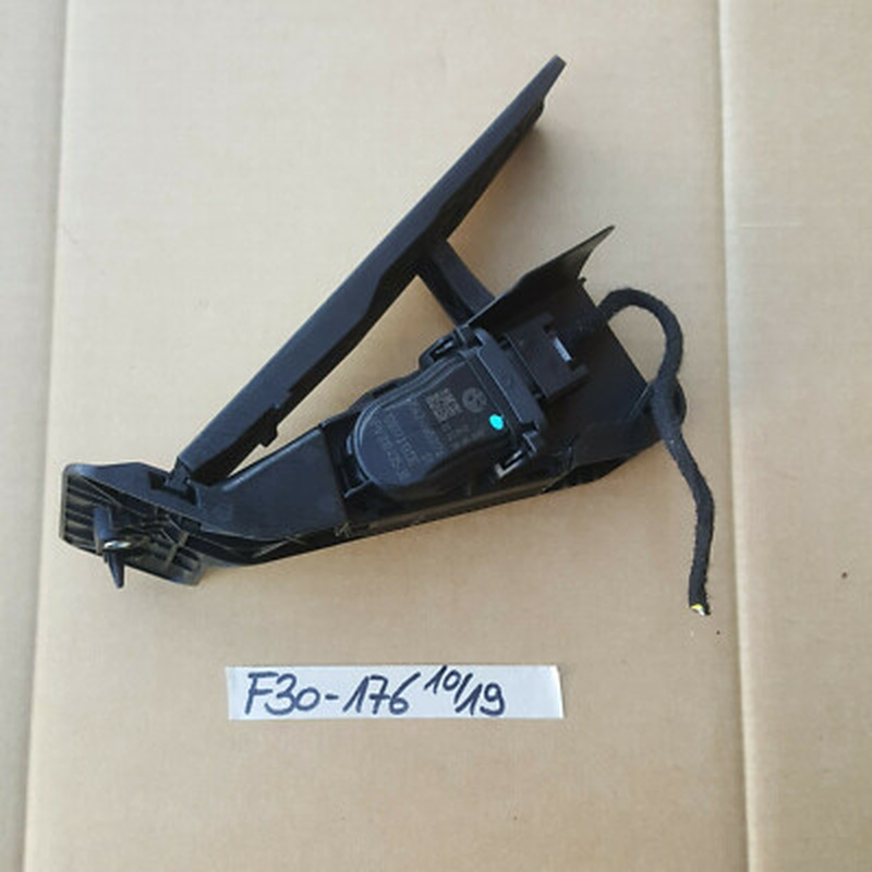 BMW F20 F21 F30 F31 F34 F32 F33 Gaspedal Fahrpedalmodul Schaltgetriebe 6853176