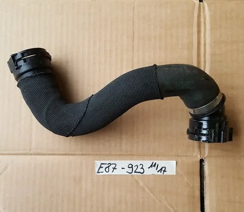 BMW E81 E82 E87  Kühlwasser Schlauch  Kühlerschlauch unten-Thermostat 7811923