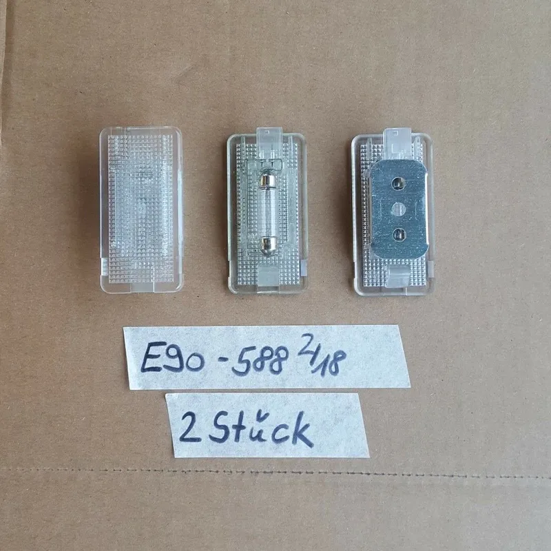 BMW E90 E60 Fußraum Innenraum Leuchte Handschuhfach Innenleuchte Lampe 8360588