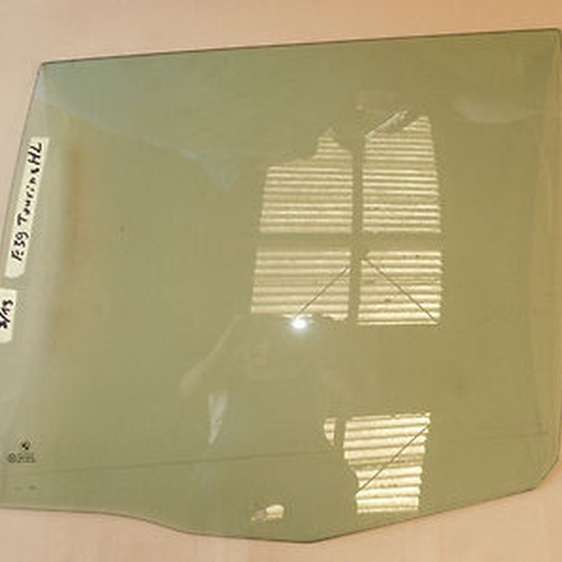 BMW E39 Touring Seiten Scheibe / Fenster Glas HINTEN LINKS  ABHOLUNG