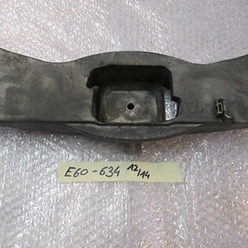BMW  E60 / E61 Getriebe Halter / Getriebeträger 6769634