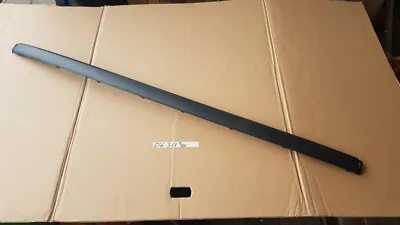 BMW E46 Limousine Leiste Blende Stossleiste Stossfänger hinten Mitte 8195317 